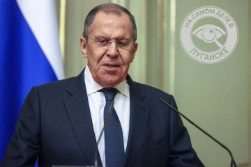 Дни ЕС сочтены. Может и неплохо, чтобы Украина вступила в Евросоюз — ЕС тогда просто развалится, заявил Лавров