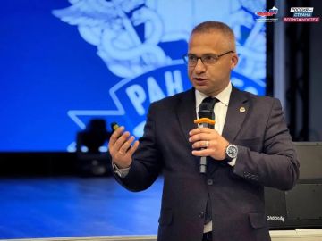 Президентская платформа помогает педагогическому сообществу ЛНР открывать новые смыслы для молодёжи