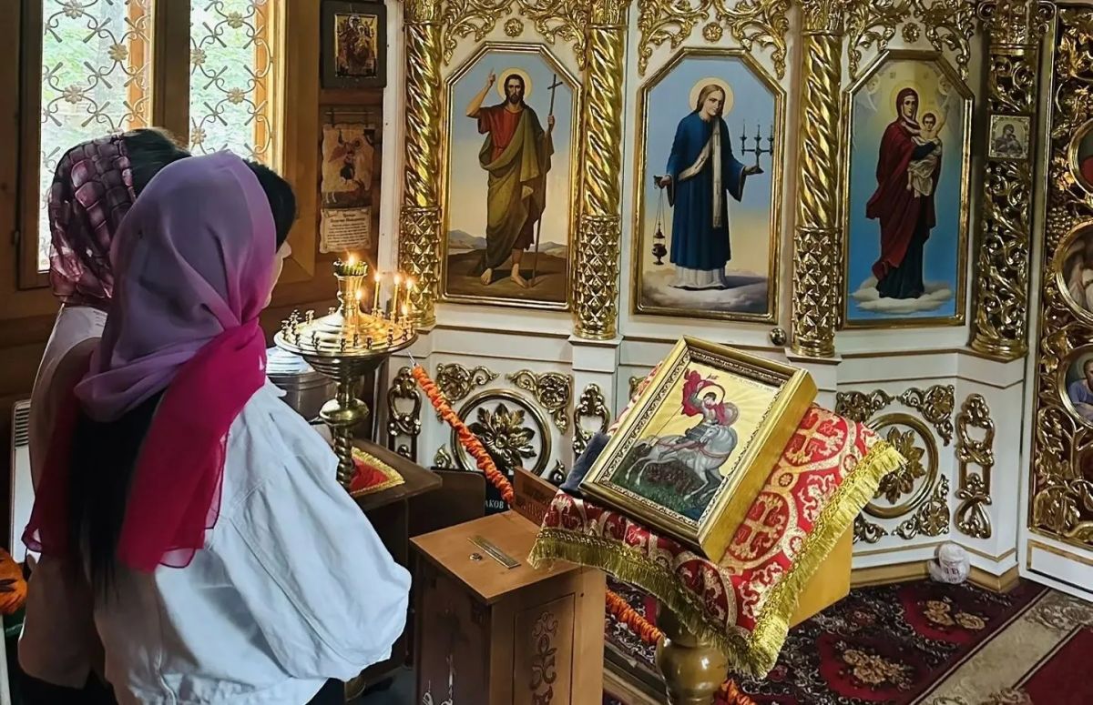 Сотрудники Ровеньковского филиала УИИ УФСИН России по ЛНР присоединились к Всероссийской акции «Свеча памяти»