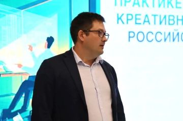 В Луганске прошёл круглый стол «Бархатный сезон для дизайнеров»