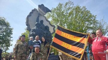 «Когда парни кричат: «Хохлы, сдавайтесь!», а в ответ слышат: «Русские не сдаются!» — это очень тяжело»