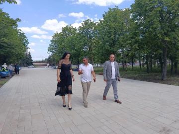 Вандалы в парке «Дружба»: Администрация Луганска передала информацию в МВД