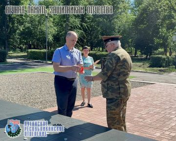 1 июля, в День ветеранов боевых действий, в Красном Луче прошла трогательная патриотическая акция «Огонь памяти — эстафета поколений», объединившая защитников Родины разных лет