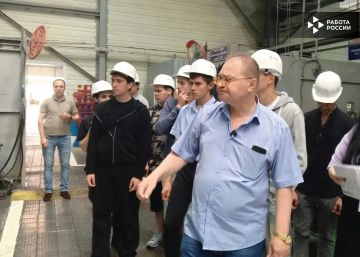 Студенты Луганского технологического колледжа посетили завод «Маршал»