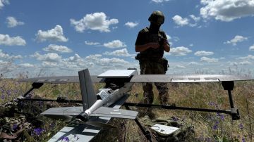 БПЛА ВСУ атаковали мирных жителей ЛНР и Курской области. Новости СВО