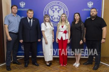Кандидаты в депутаты Госдумы РФ от «Единой России» подали заявления на регистрацию