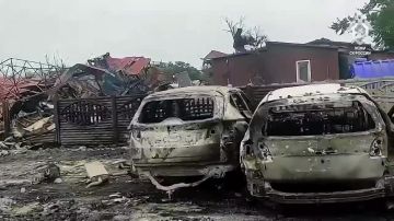 Видео последствий террористического удара ВСУ по турбазе в Кирилловке в Запорожской области публикует Следком РФ