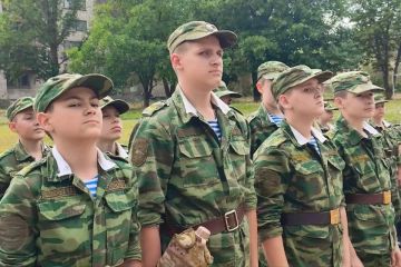 «Этого ждали давно»: в ЛНР рассказали, что изменится в кадетских корпусах после указа президента