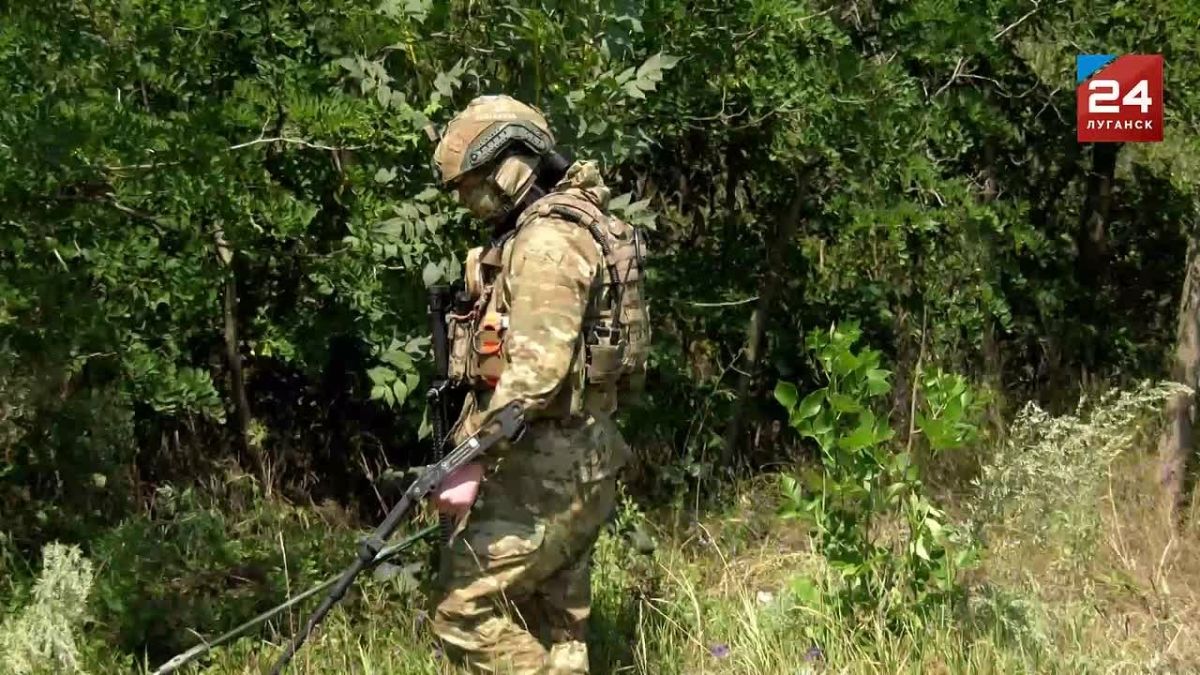 Разведвзвод – на страже безопасности: еще один тайник ВФУ обнаружен на территории ЛНР