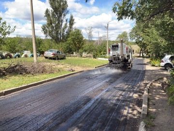 Почти 500 квадратных метров разметки обновили в Луганске