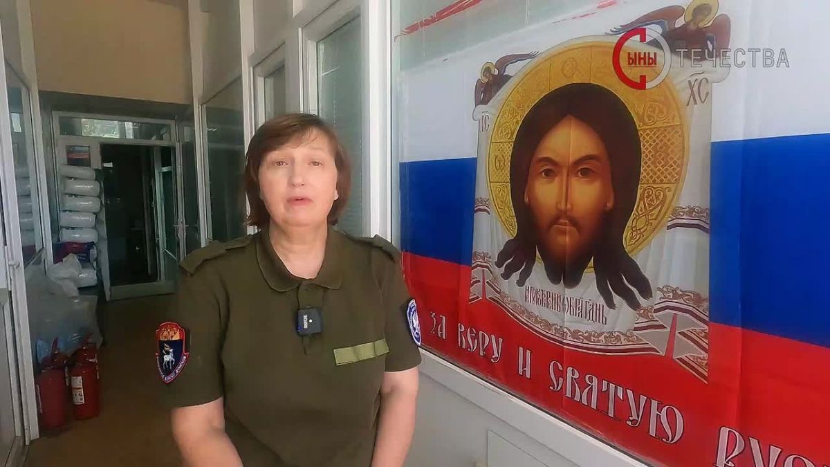 Казаки «Станицы Луганский Каменный Брод» передали гуманитарную помощь военнослужащим 3-й общевойсковой армии