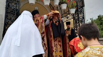 Архимандрит Иоанн: «Святой Пантелеимон приходит к нам накануне дня своей памяти»