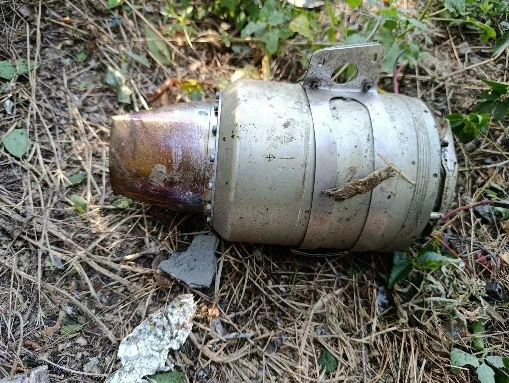 Утром в Луганске БПЛА атаковали частный сектор и парковку на придомовой территории
