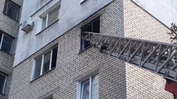 В Луганске потушили пожар на городке Пархоменко