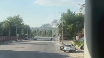 Кадры задымления в Луганске