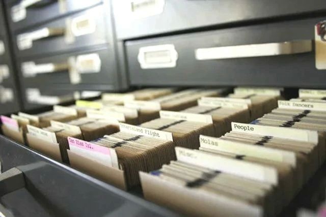 Луганский муниципальный архив информирует