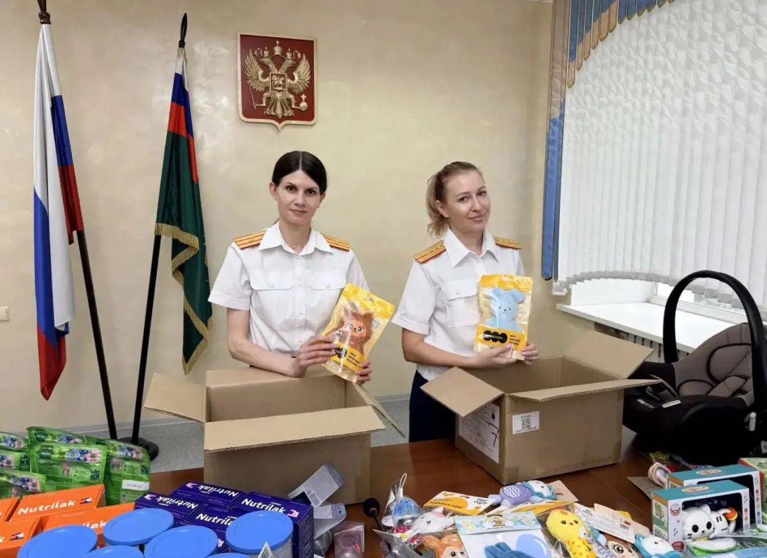 Сотрудники СУ СК России по Алтайскому краю собрали гуманитарную помощь для воспитанников подшефного учреждения, расположенного в Луганской Народной Республике