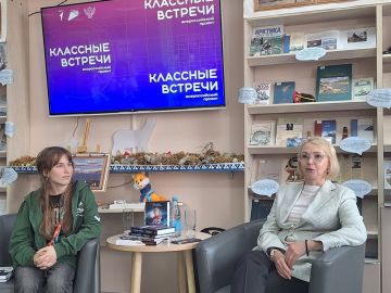 Голос Донбасса в Арктике — 17-летняя писательница из Луганска встретилась с губернатором НАО