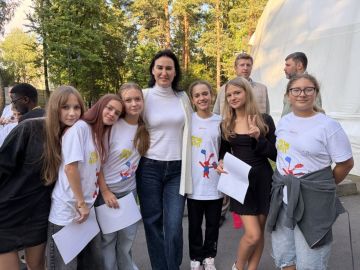 Яна Пащенко: В подмосковном детском лагере "Ёлочки" состоялось закрытие смены