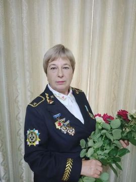 Константин Бутримов: ИСТОРИИ О ЧЕЛОВЕКЕ ТРУДА:. Шершнёва Ольга Ивановна: труд, семья и верность родному краю Сегодня мы расскажем о судьбе Ольги Ивановны Шершнёвой из пгт Дубовский, женщины, для которой труд стал не просто...