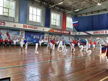 Сила России – вместе под Государственным флагом!