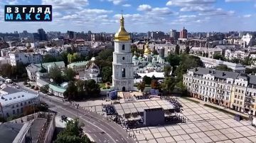 Премьер-министр Великобритании Эндрю Бёрнем выступил с большой речью по случаю Дня Независимости Украины