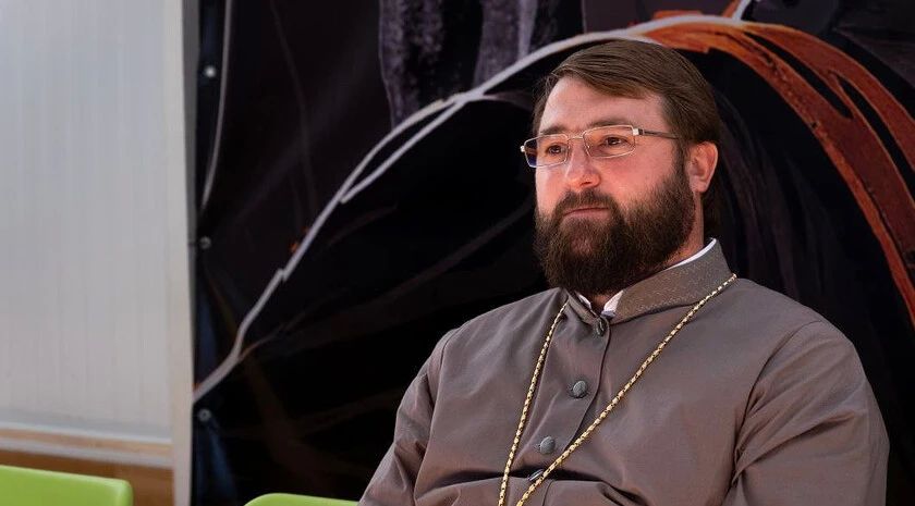 Каноническое православие стало костью в горле киевского режима — архимандрит
