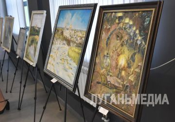 В Луганске прошло открытие художественной выставки «Православные храмы родной земли»