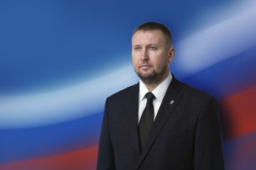 Секретарь Луганского регионального отделения Единой России, Председатель Народного Совета ЛНР Денис Мирошниченко обратился к жителям республики по случаю Дня шахтера