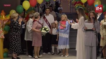 ����������, �����: 1 �������� ��������� � ��������� �������� �52 ������������� ��������