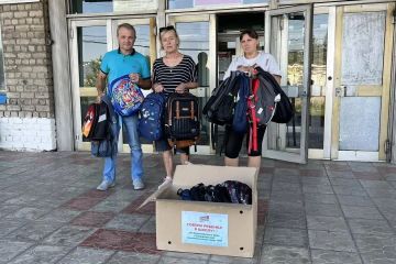 Для школьников Свердловского округа собрали более 850 рюкзаков к 1 сентября