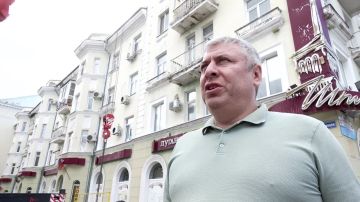 Заканчивается капитальный ремонт кровли знаменитого Шпиля в центре Луганска