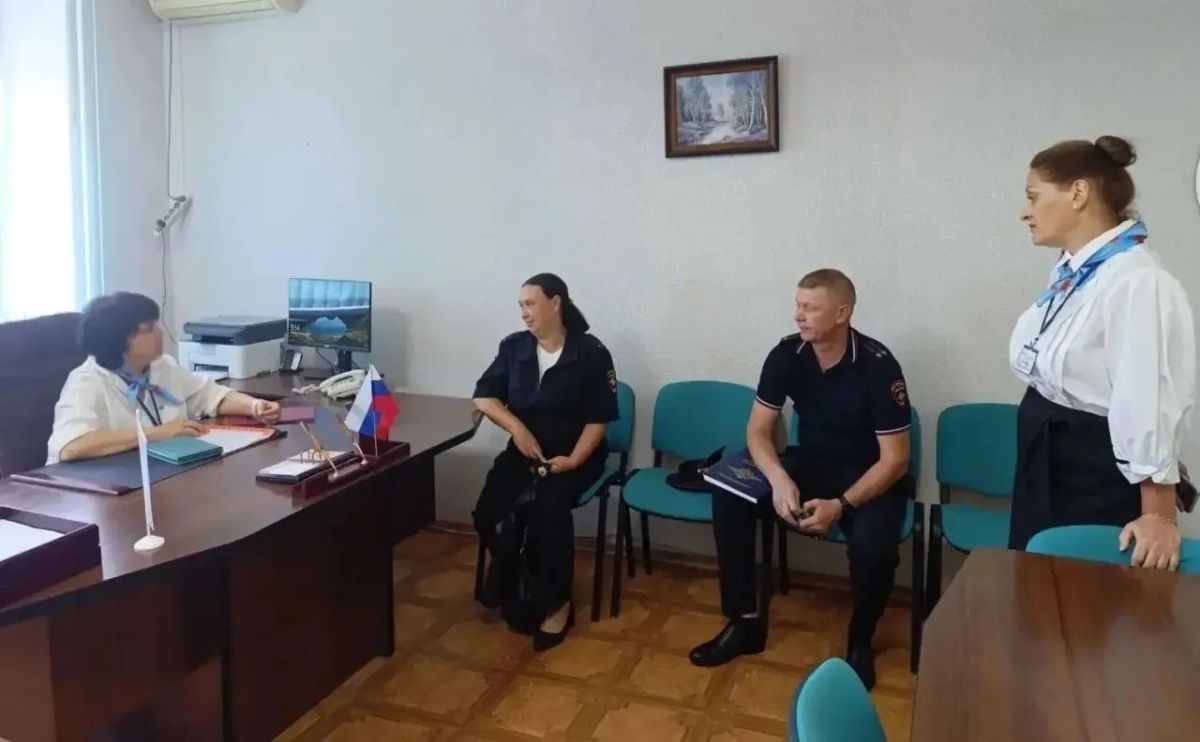 Брянковские полицейские обсудили вопросы кадрового обеспечения с представителями службы занятости