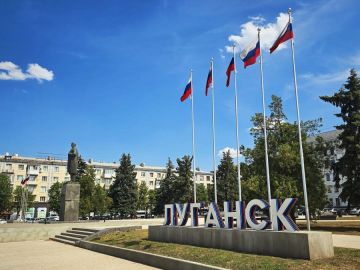 Олег Коваль: С Днём Рождения любимый город Луганск!!!