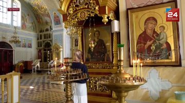 Колыбель духовной жизни: 265 лет празднует Свято-Петропавловский собор Луганска – один из самых старинных в Республике