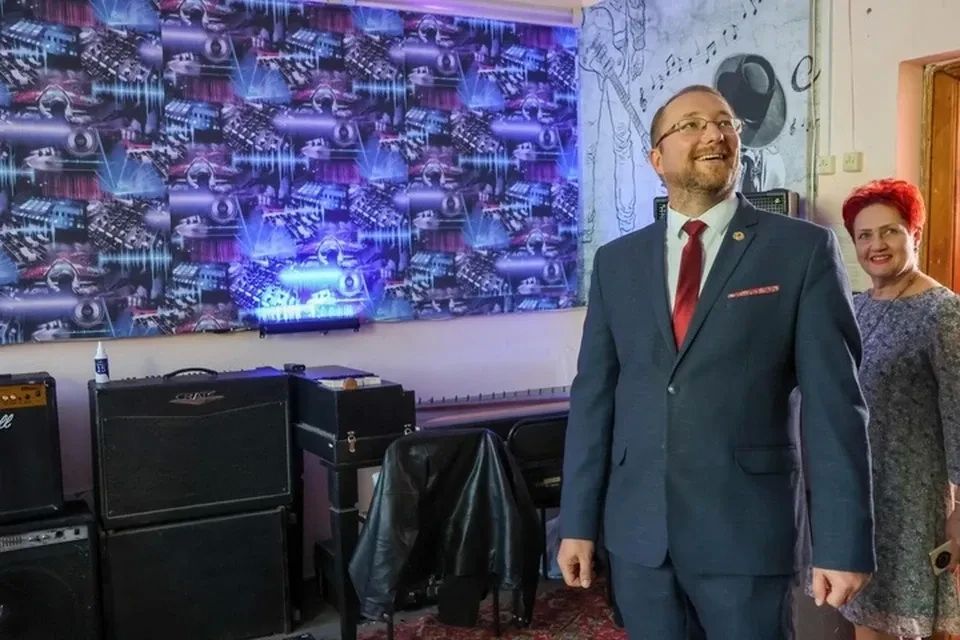 Роман Олексин оценил обновления в Детской школе искусств Первомайска