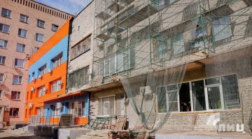 Фасад детской больницы № 1 в Луганске обновят до конца года