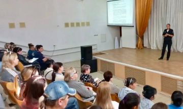 111Полицейские Краснодона обсудили с родителями безопасность детей