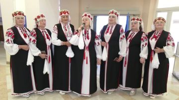 Руководитель Народного вокального ансамбля «Стожары» Наталья Пацера : Мы рады, что у нас появилась возможность участвовать в выборах в Государственную Думу и влиять на судьбу страны