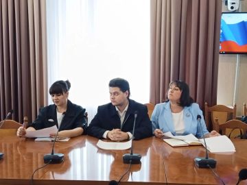 В Администрации Луганска состоялось совещание по реализации грантовой политики