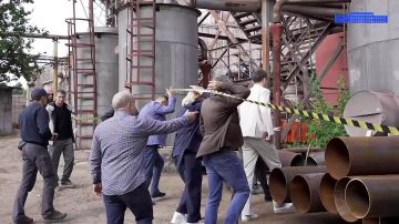 Алчевск готовится к зиме: уже заменили 40 км теплотрасс и ремонтируют котельные