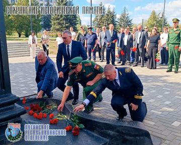 18 сентября, в 131-ю годовщину основания Алчевска, заместитель руководителя Луганского республиканского отделения Всероссийской общественной организации ветеранов «БОЕВОЕ БРАТСТВО» Юрий Юров совместно с руководителем...