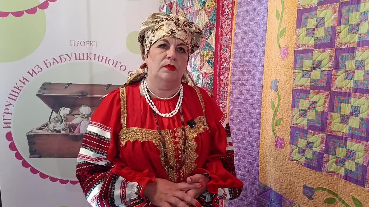 Луганский республиканский центр народного творчества присоединился к акции #МыДома