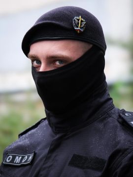 Боец из ЛНР - обладатель знака отличия полицейского спецназа Росгвардии первой степени