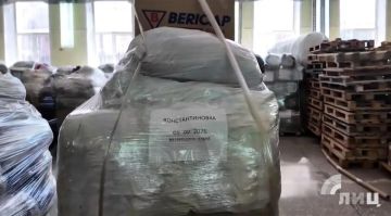 Российские бойцы доставили гумпомощь из Иркутской области жителям, выведенным из Константиновки
