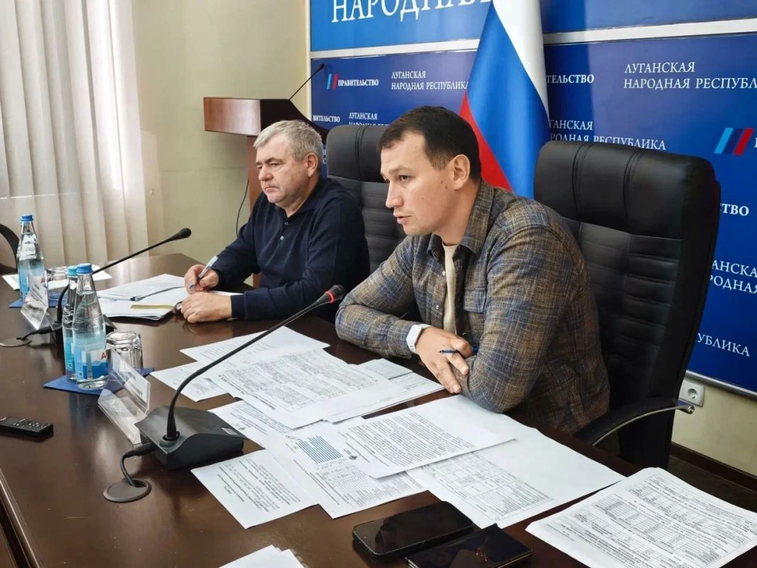 Готовимся к зиме: в ЛНР обсудили финальные этапы подготовки к отопительному сезону