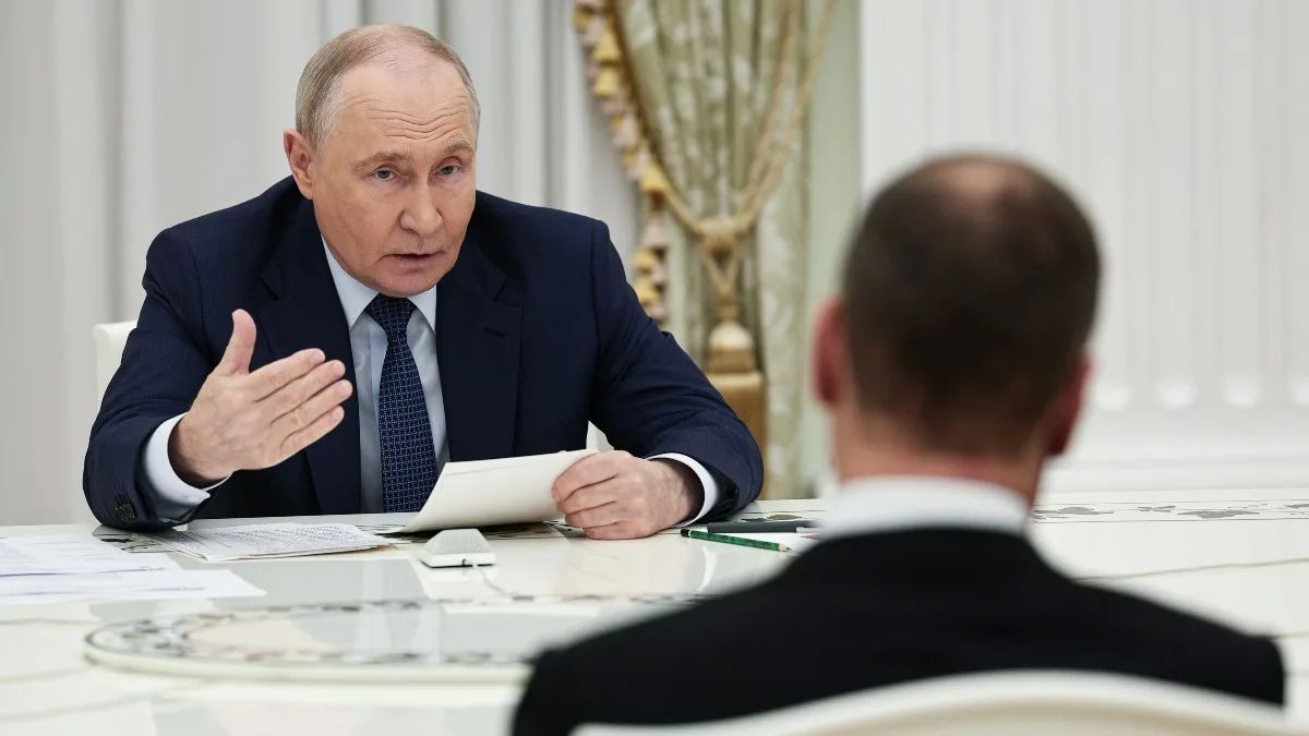 Путин отметил мужество жителей Донбасса и Новороссии, принявших участие в выборах в Госдуму в сложных условиях