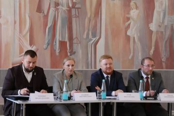 В Луганске обсудили защиту традиционных ценностей