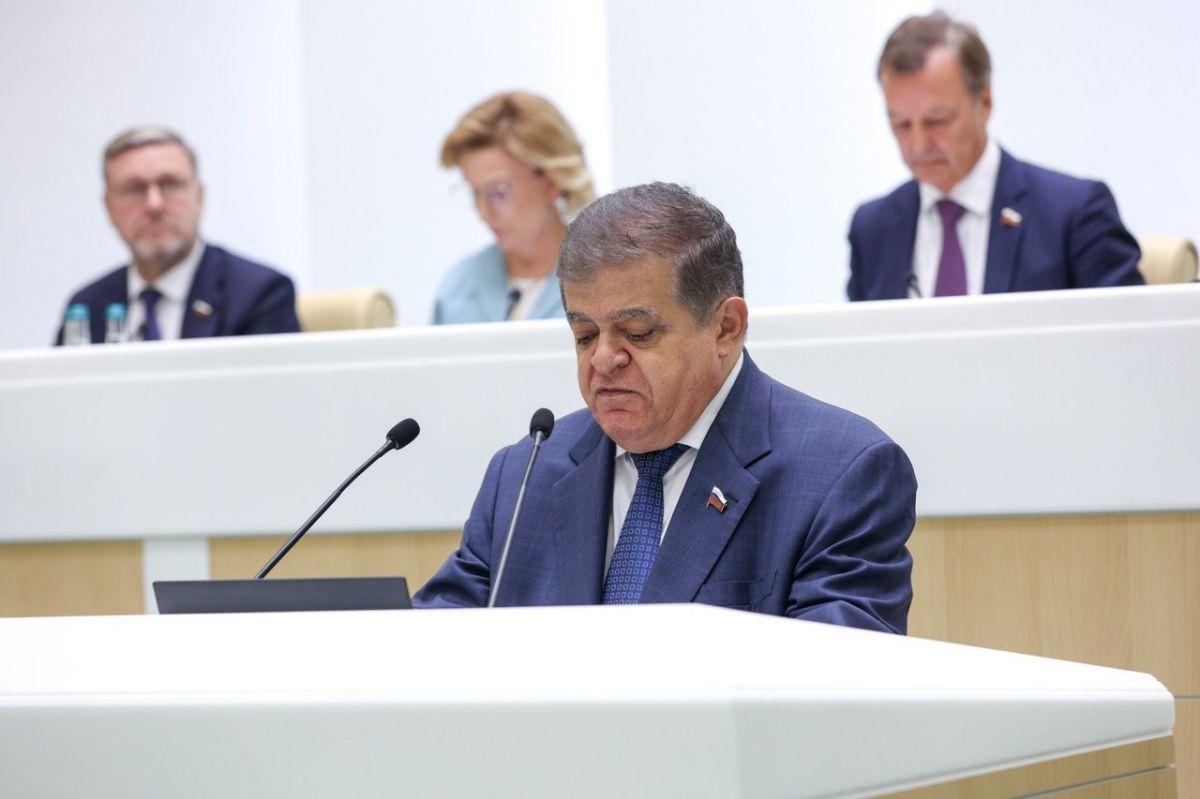 Владимир Джабаров: Сегодня состоялось 619-е пленарное заседание Совета Федерации, которое открыло очередную осенне-зимнюю сессию
