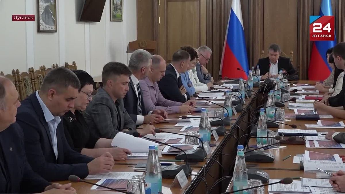 Завод по производству ферросплавов построят в районе Алмазной Стахановского округа